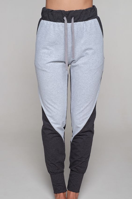 

Брюки, B(4)-FRL